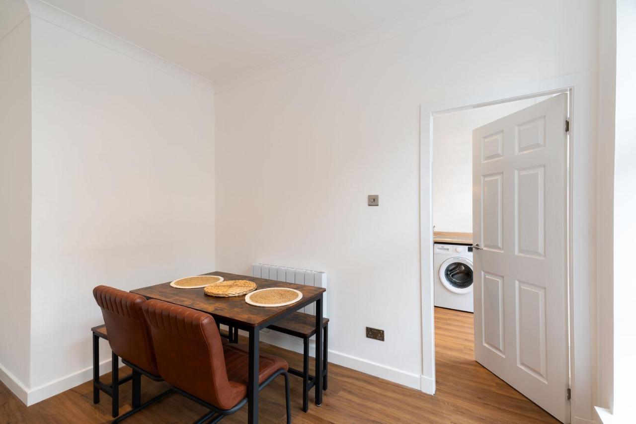 Bissets Bond Apartment Дънди Екстериор снимка